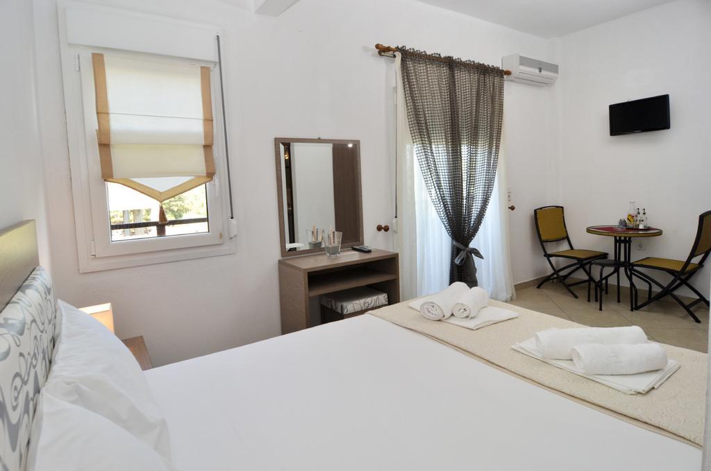 Apartament Inanthi Potos Zewnętrze zdjęcie